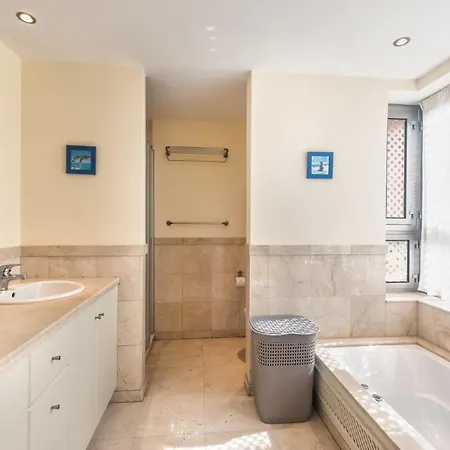 Beneharo 1 בית נופש *